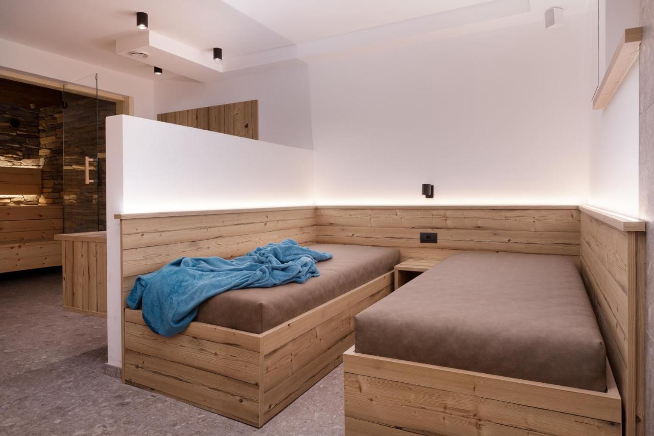 Apartment Pragser Wildsee Winklwiese